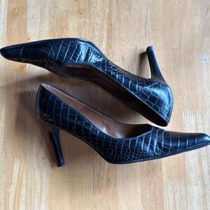 Vintage 1980’s Brooks Brothers Spiked Heels